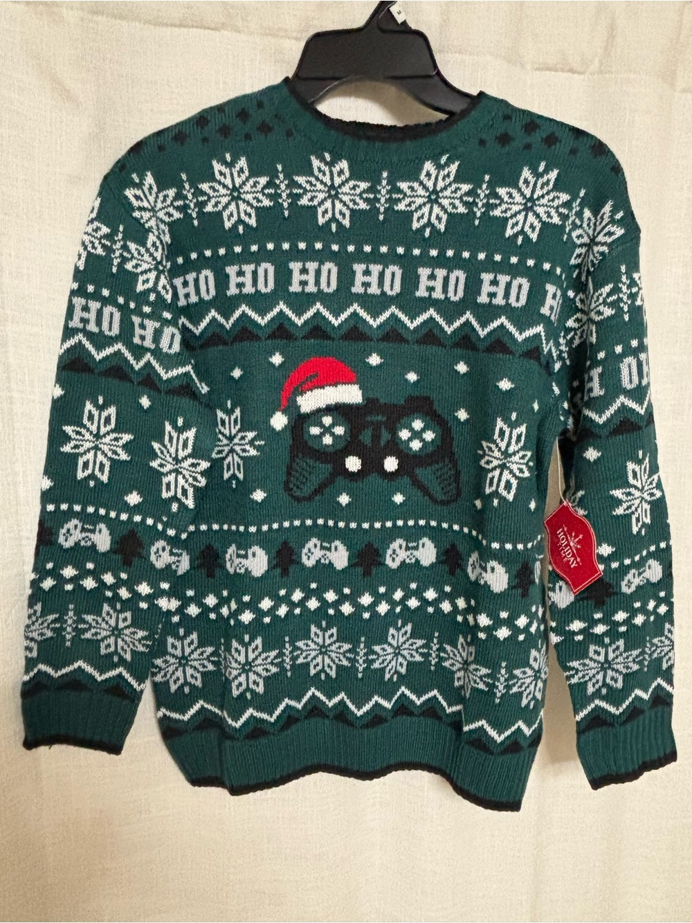 Holiday Time Green Gamer Crewneck Sweater with White Snowflake Accents